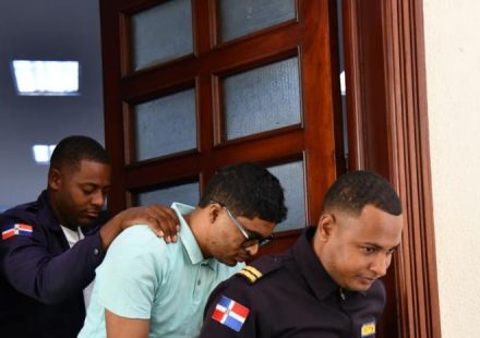aplazan juicio fondo