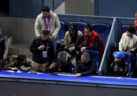 medvedev obligado abandonar